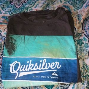 Quick silver t shirt